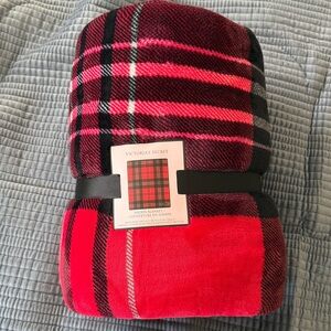 Victoria's Secret Red and Black Plaid Throw